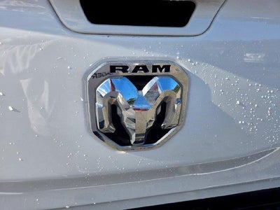 2022 RAM 1500 Big Horn 4x4 Crew Cab 5'7" Box