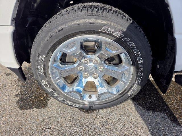 2022 RAM 1500 Big Horn 4x4 Crew Cab 5'7" Box