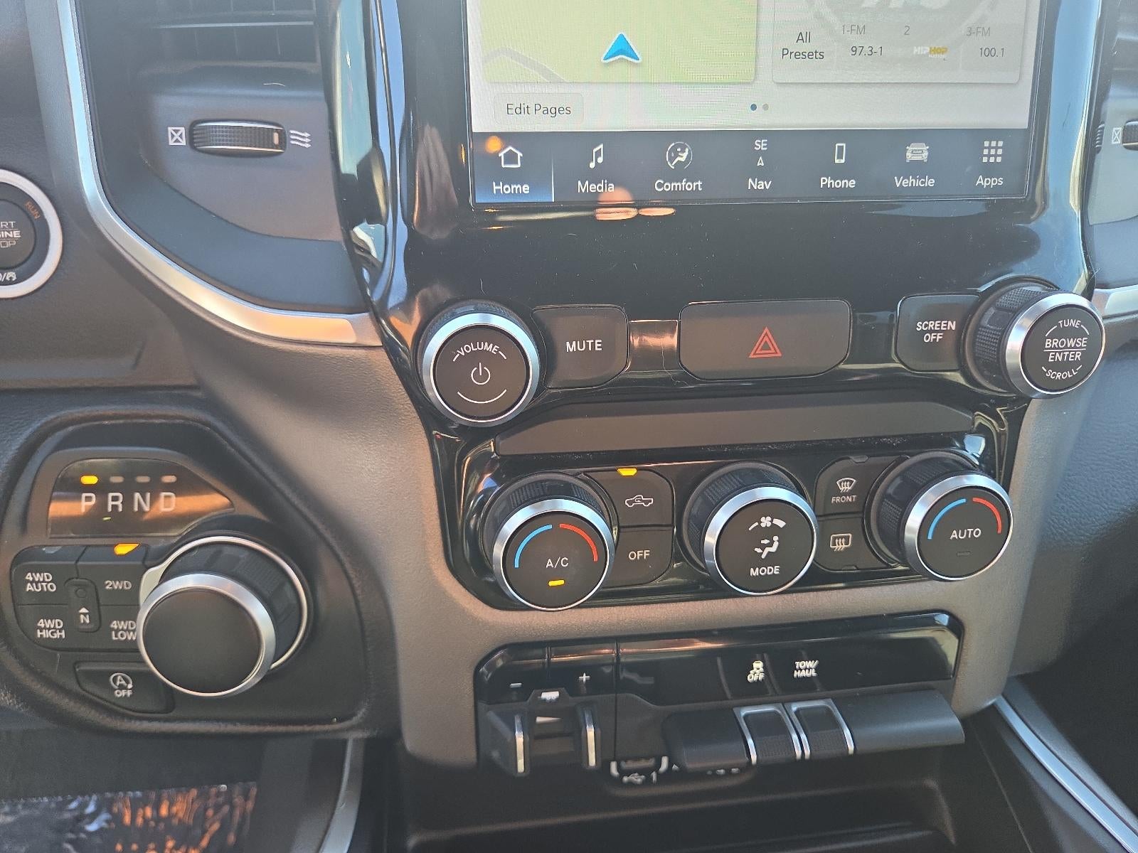 2022 RAM 1500 Big Horn 4x4 Crew Cab 5'7" Box