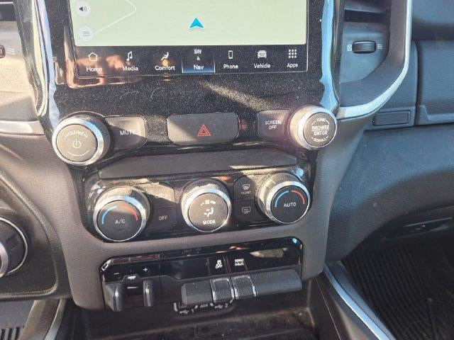 2022 RAM 1500 Big Horn 4x4 Crew Cab 5'7" Box