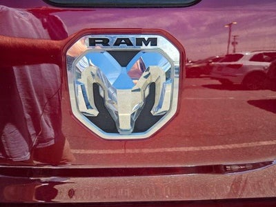 2023 RAM 1500 Big Horn 4x4 Crew Cab 5'7" Box