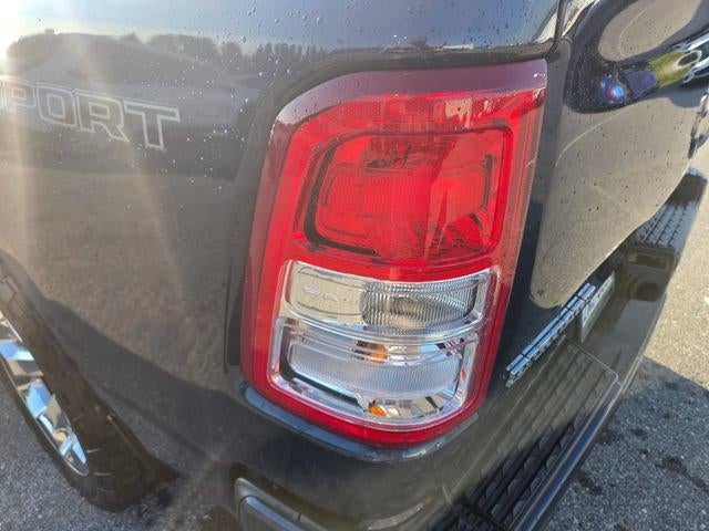 2020 RAM 1500 Big Horn 4x4 Quad Cab 6'4" Box