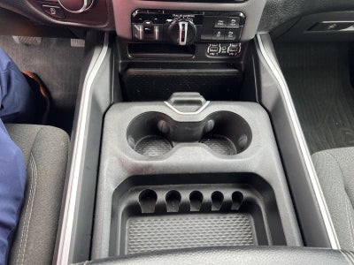2022 RAM 1500 Big Horn 4x4 Crew Cab 5'7" Box