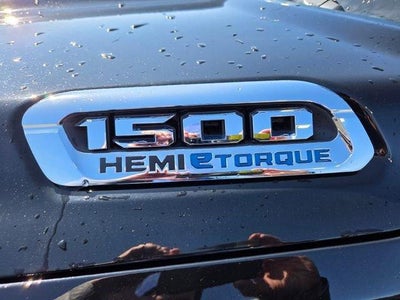 2023 RAM 1500 Big Horn 4x4 Crew Cab 5'7" Box