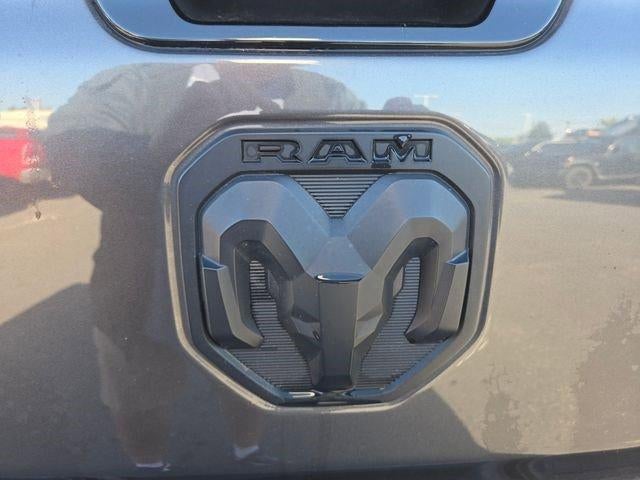 2023 RAM 1500 Big Horn 4x4 Crew Cab 5'7" Box