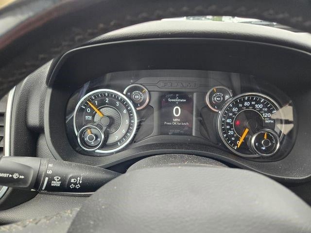 2019 RAM 1500 Big Horn/Lone Star 4x4 Crew Cab 5'7" Box