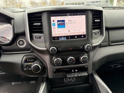 2022 RAM 1500 Big Horn 4x4 Crew Cab 5'7" Box