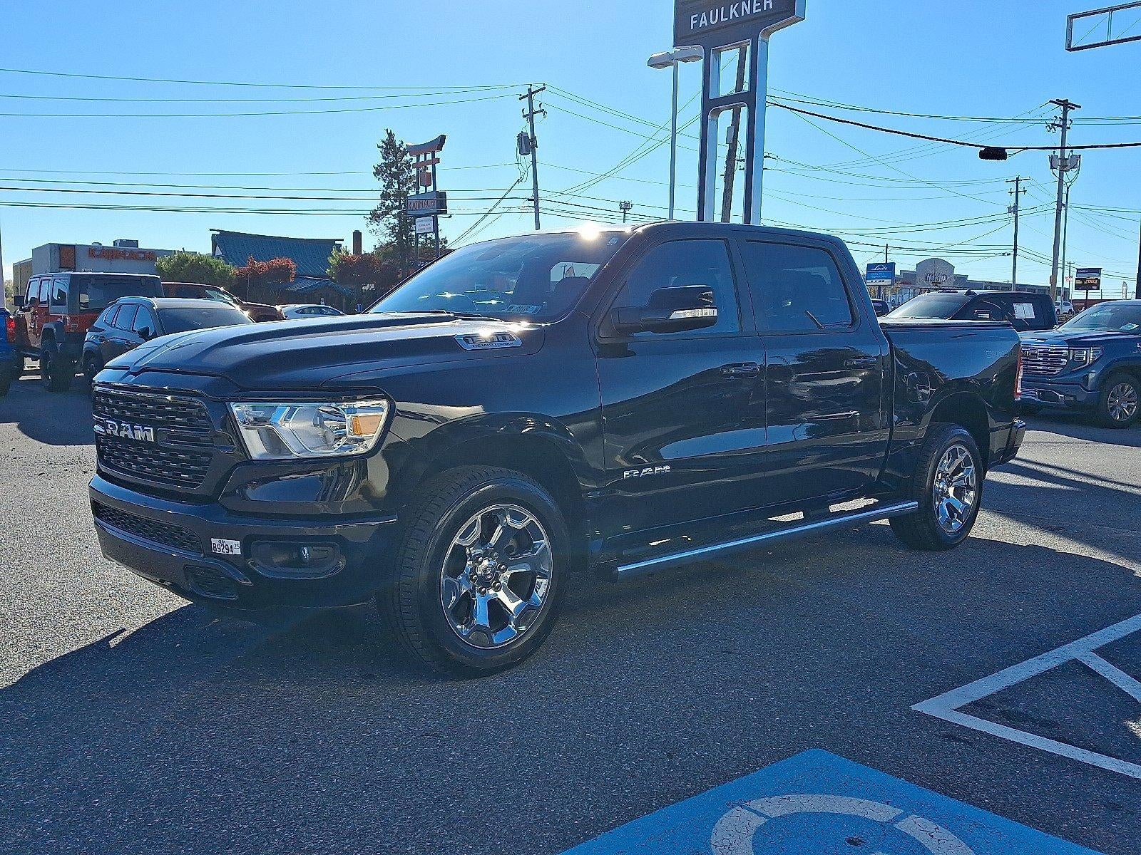2022 RAM 1500 Big Horn 4x4 Crew Cab 5'7" Box