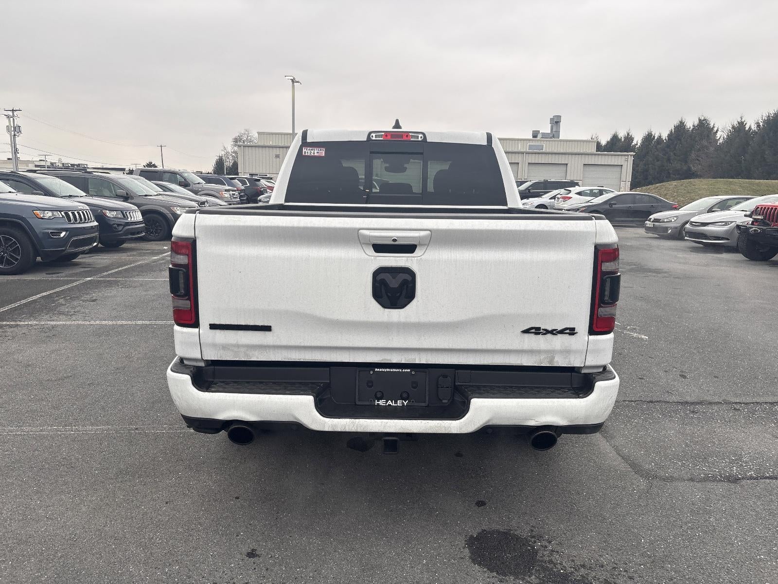 2022 RAM 1500 Big Horn 4x4 Crew Cab 5'7" Box