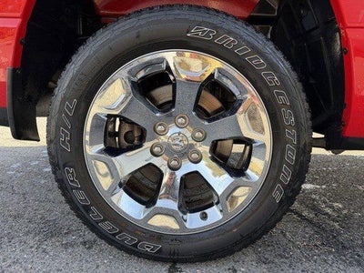 2022 RAM 1500 Big Horn 4x4 Crew Cab 5'7" Box