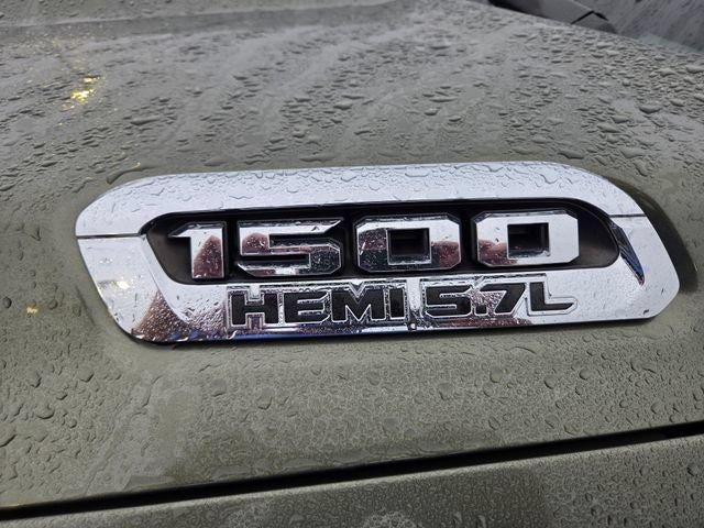 2020 RAM 1500 Big Horn 4x4 Crew Cab 5'7" Box