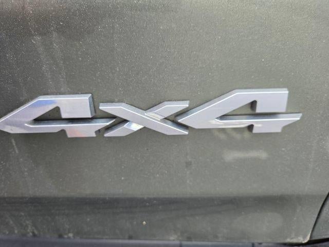 2020 RAM 1500 Big Horn 4x4 Crew Cab 5'7" Box