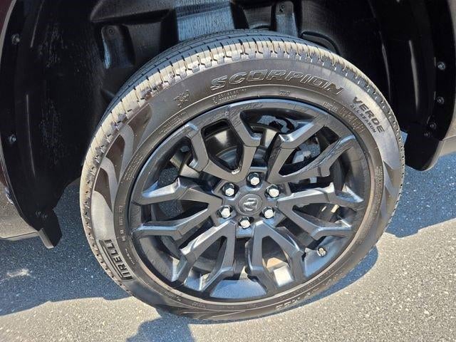 2025 RAM 1500 Limited 4x4 Crew Cab 5'7" Box