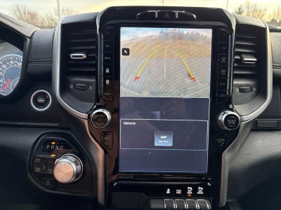 2022 RAM 1500 Laramie 4x4 Crew Cab 5'7" Box