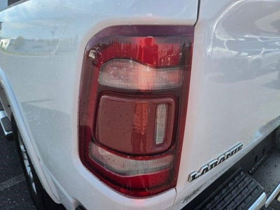 2019 RAM 1500 Laramie 4x4 Crew Cab 5'7" Box