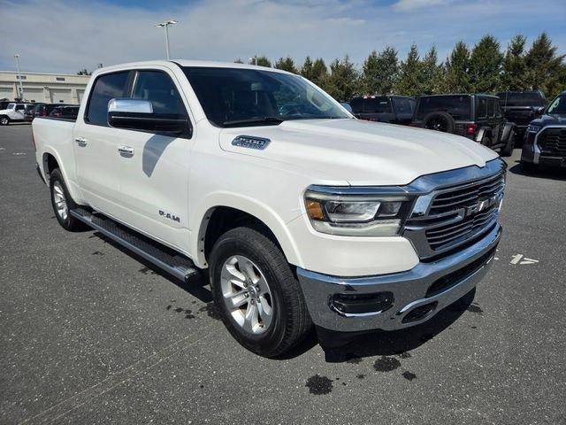 2019 RAM 1500 Laramie 4x4 Crew Cab 5'7" Box