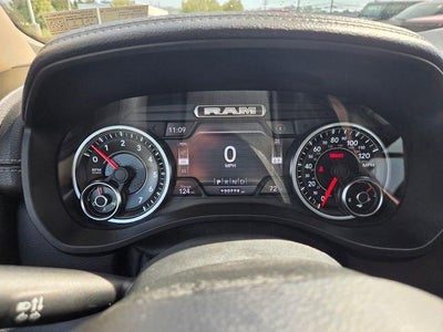 2019 RAM 1500 Laramie 4x4 Crew Cab 5'7" Box