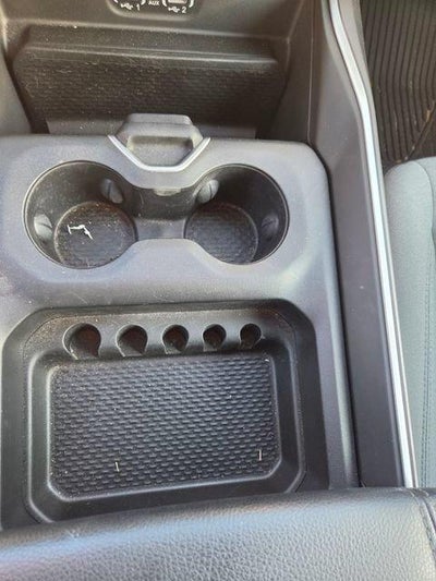 2021 RAM 1500 Big Horn 4x4 Crew Cab 6'4" Box