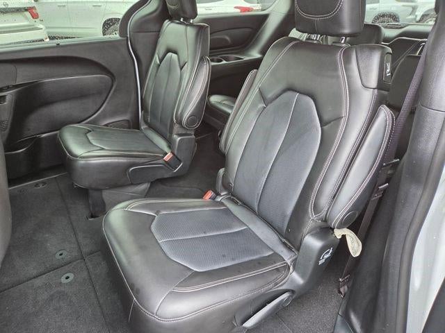 2025 Chrysler Pacifica Select FWD