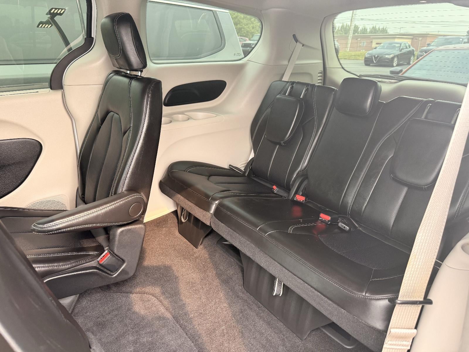 2024 Chrysler Pacifica Touring L FWD