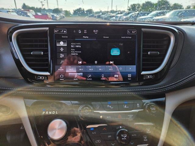 2024 Chrysler Pacifica Touring L FWD