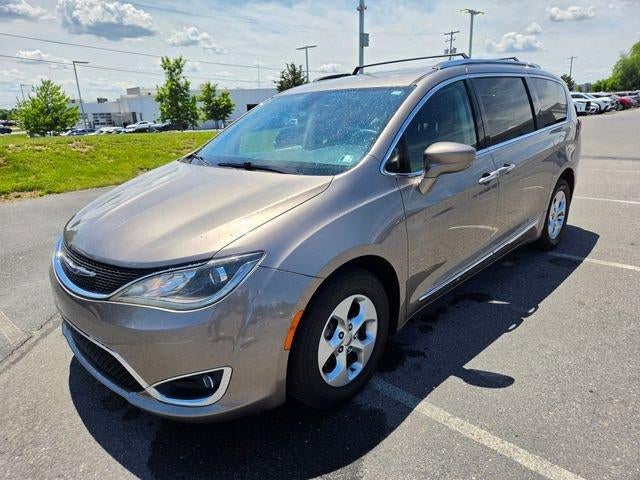 2017 Chrysler Pacifica Touring-L Plus FWD