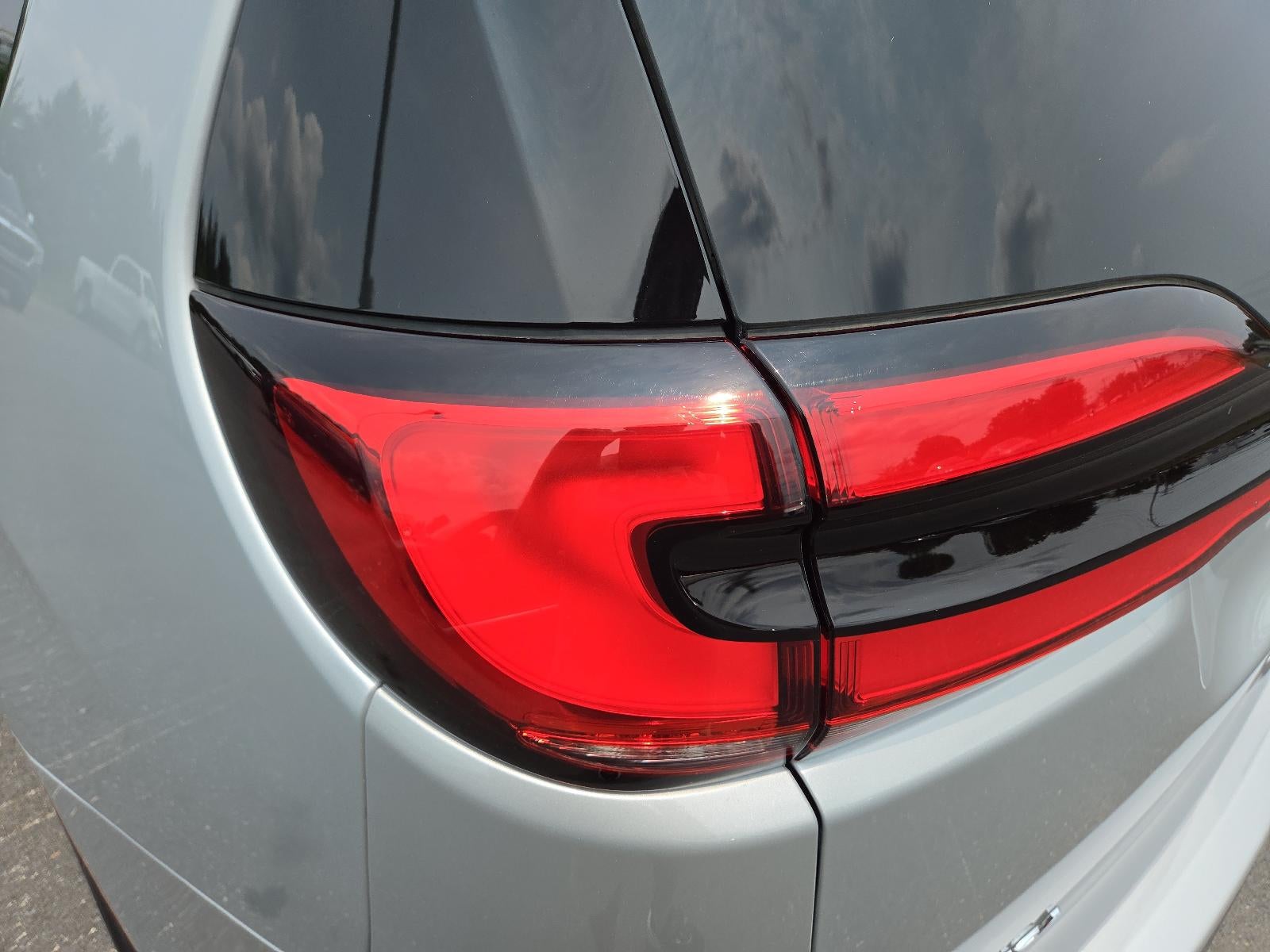 2026 Chrysler Pacifica Limited FWD