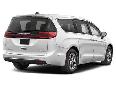 2026 Chrysler Pacifica Limited FWD