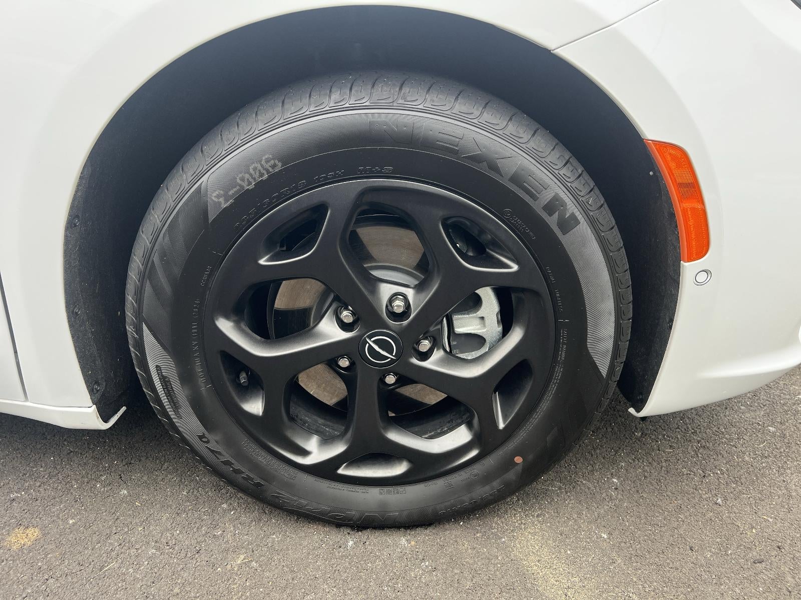 2025 Chrysler Pacifica Hybrid Premium S Appearance Pkg FWD