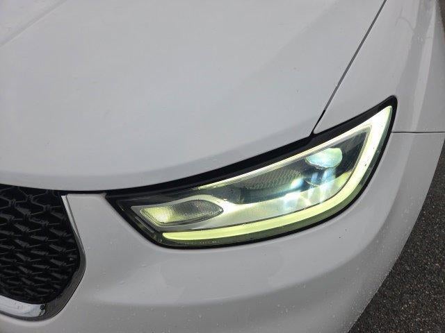 2022 Chrysler Pacifica Touring L AWD