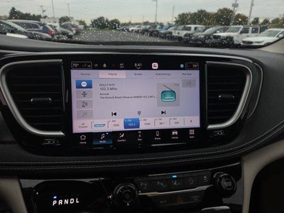 2022 Chrysler Pacifica Touring L AWD