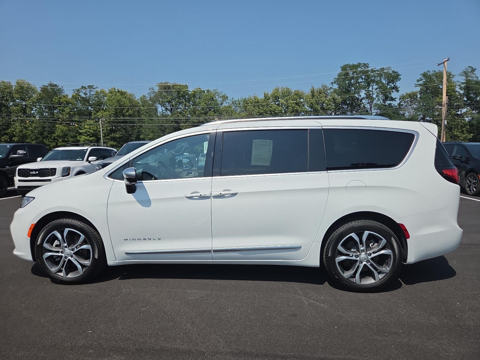 2026 Chrysler Pacifica Pinnacle AWD