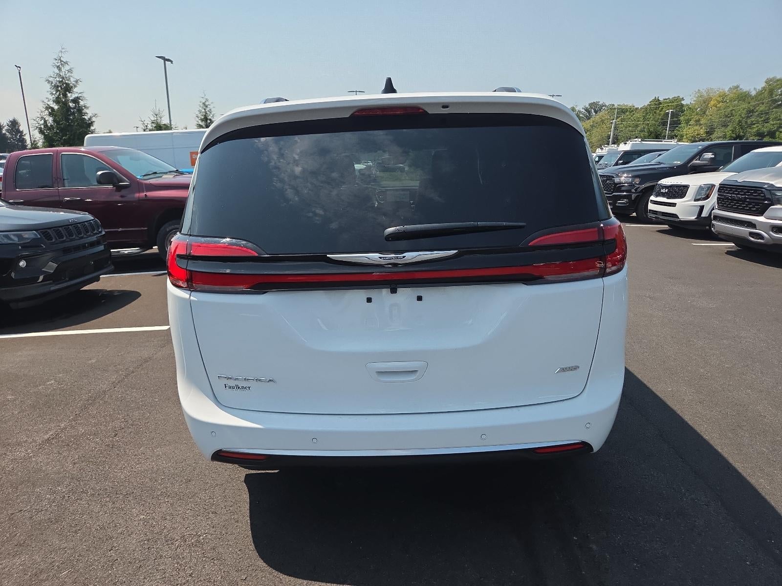 2026 Chrysler Pacifica Pinnacle AWD