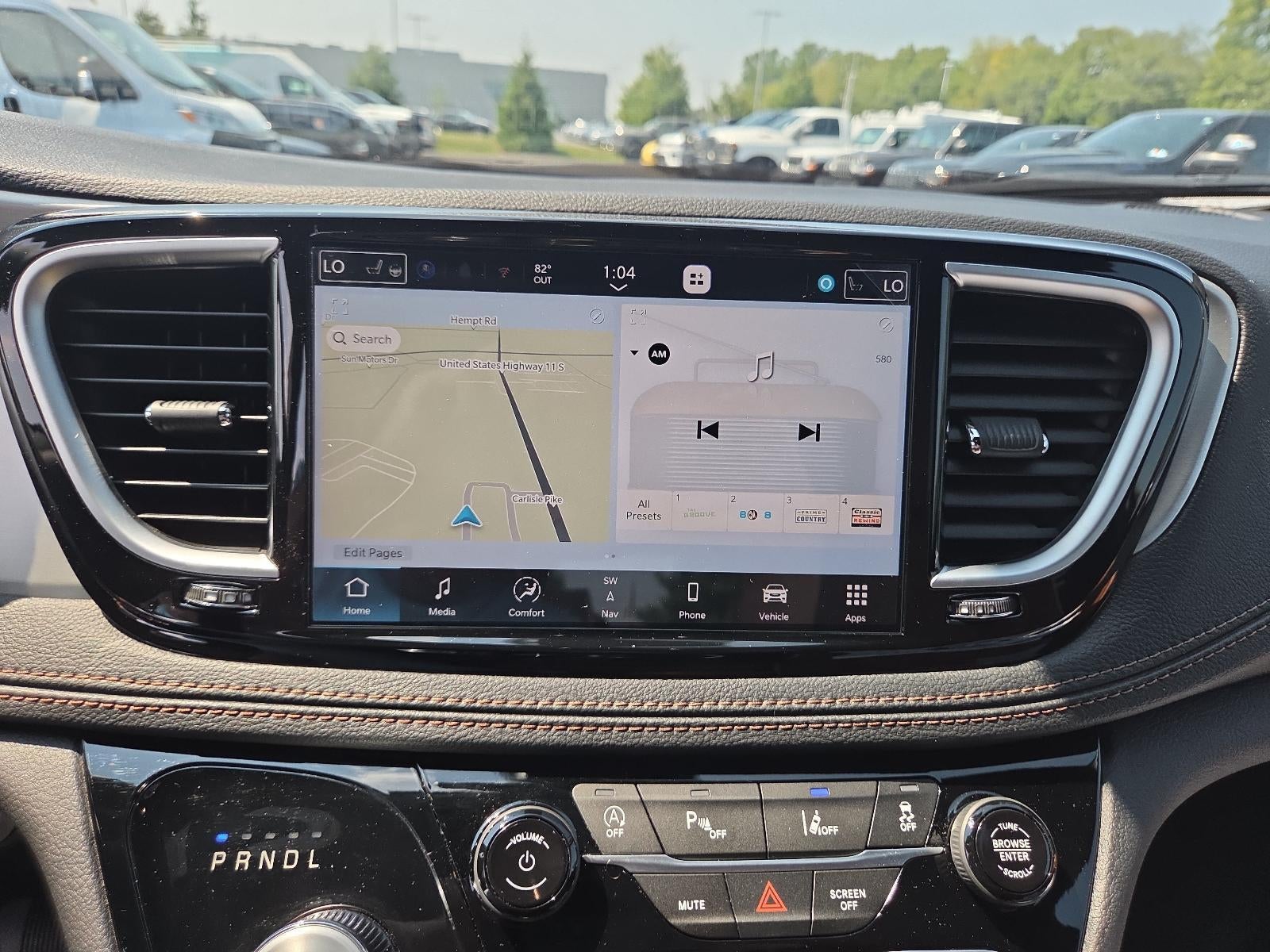 2026 Chrysler Pacifica Pinnacle AWD