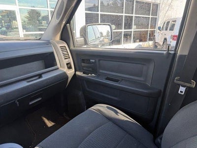 2021 RAM 1500 Classic Tradesman 4x4 Crew Cab 5'7" Box