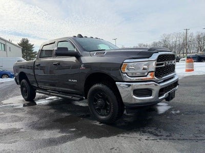 2021 RAM 2500 Tradesman 4x4 Crew Cab 6'4" Box