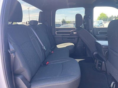 2025 RAM 2500 Big Horn 4x4 Crew Cab 6'4" Box