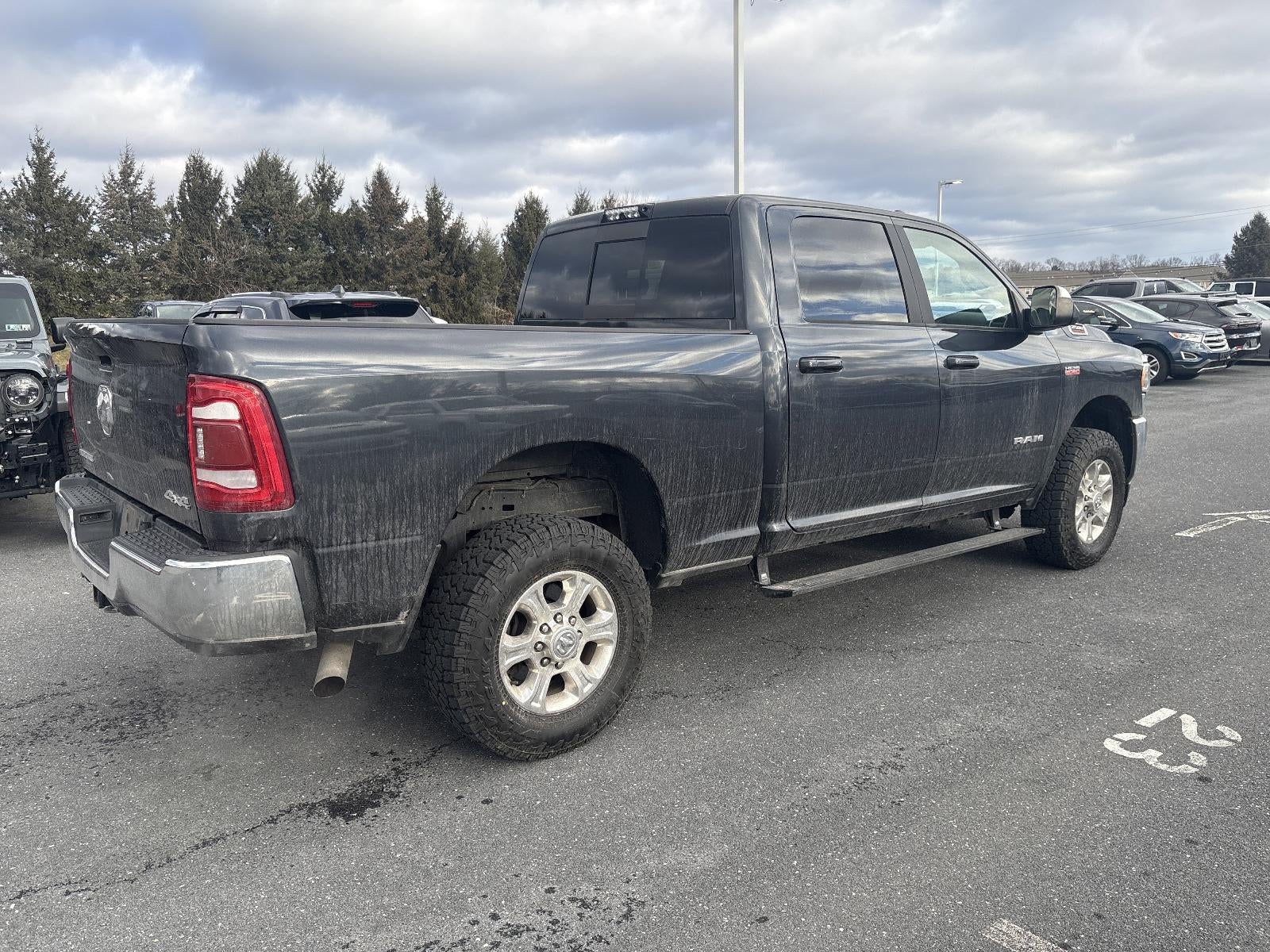 2020 RAM 2500 Big Horn 4x4 Crew Cab 6'4" Box