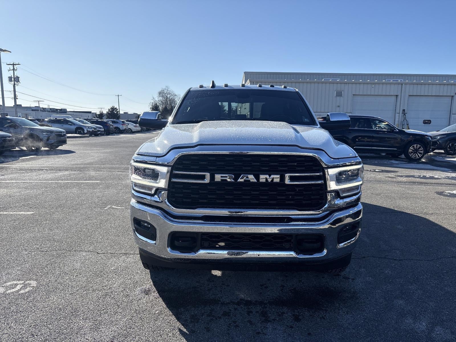 2022 RAM 2500 Big Horn 4x4 Crew Cab 6'4" Box