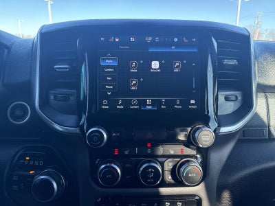 2022 RAM 2500 Big Horn 4x4 Crew Cab 6'4" Box