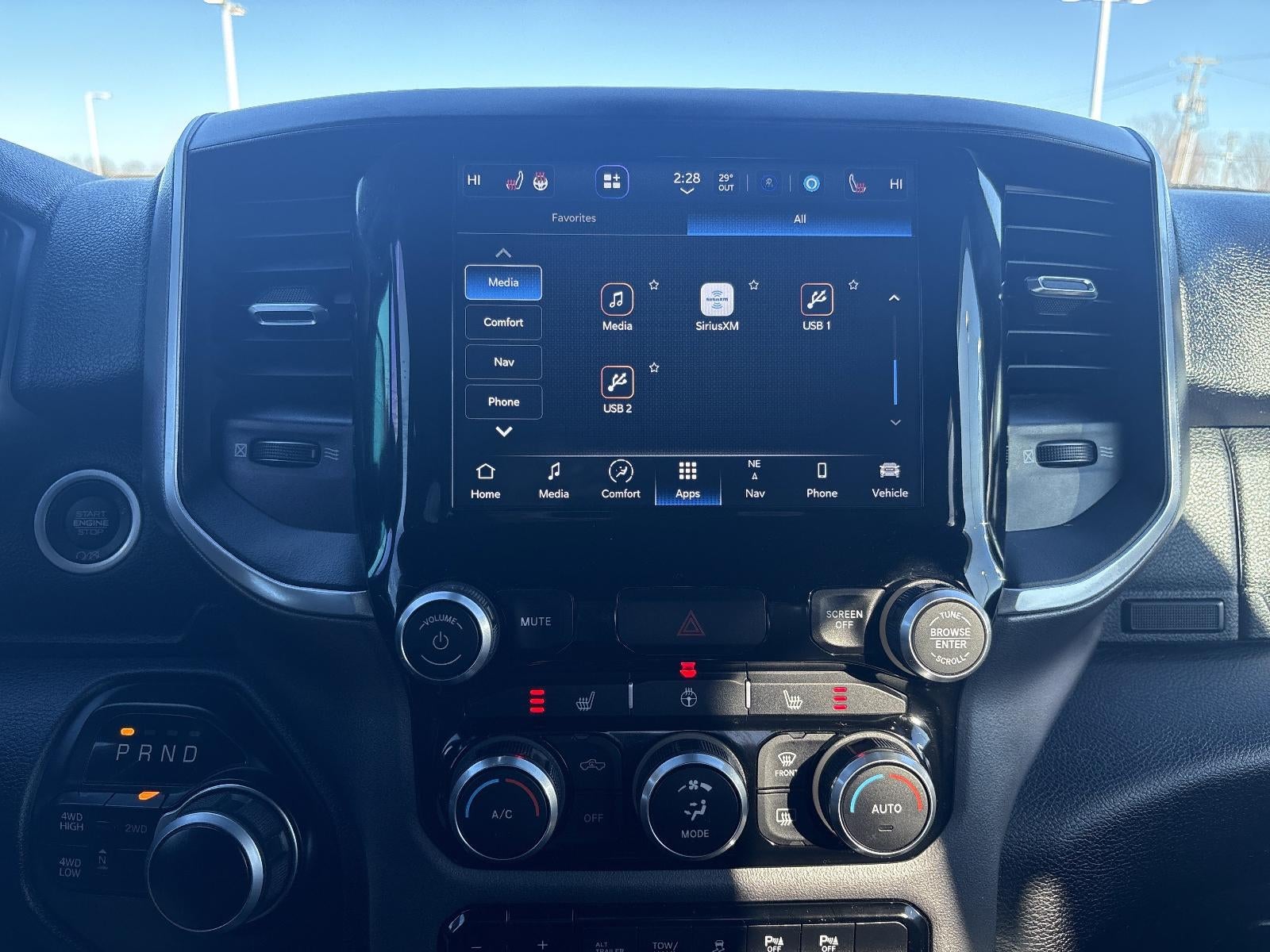 2022 RAM 2500 Big Horn 4x4 Crew Cab 6'4" Box