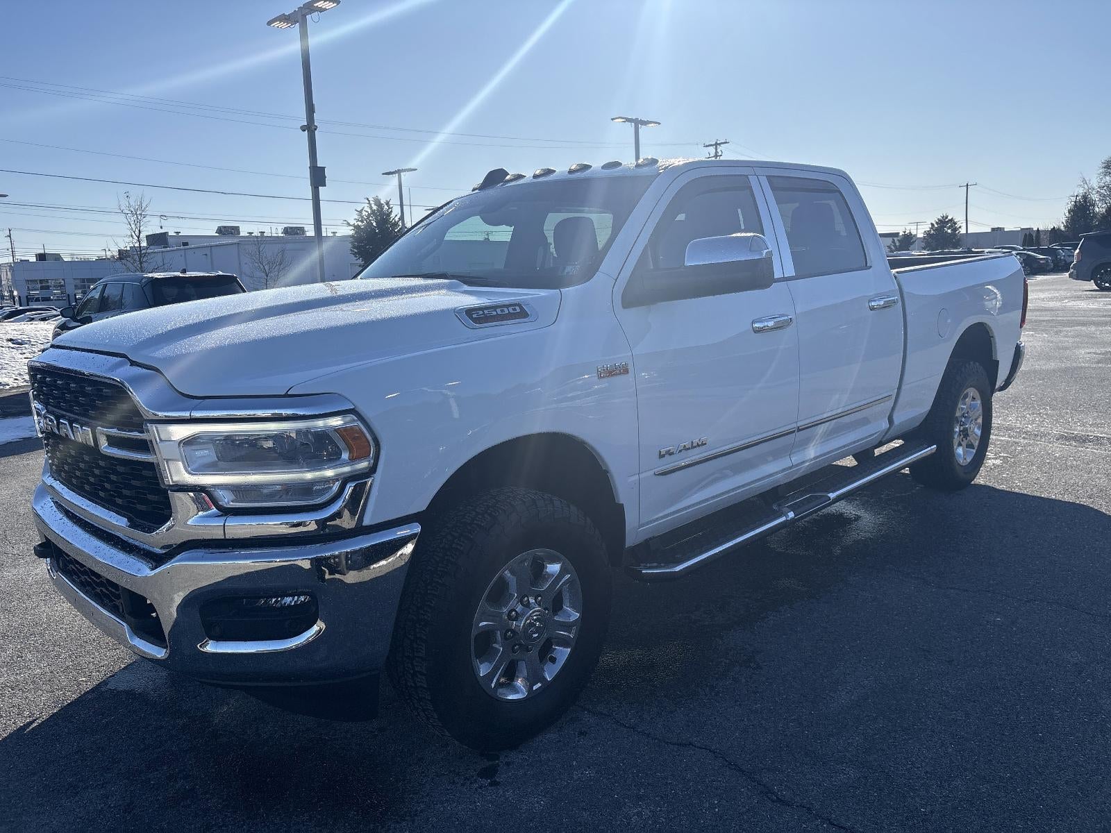 2022 RAM 2500 Big Horn 4x4 Crew Cab 6'4" Box