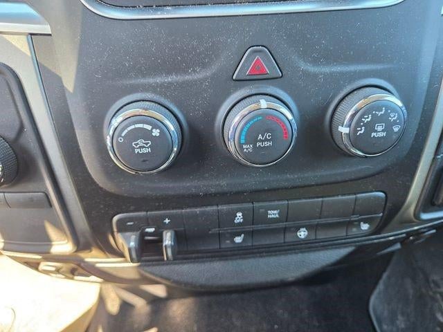 2018 RAM 2500 Big Horn 4x4 Crew Cab 6'4" Box