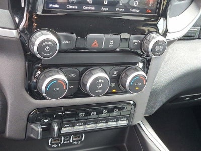 2020 RAM 2500 Big Horn 4x4 Crew Cab 6'4" Box