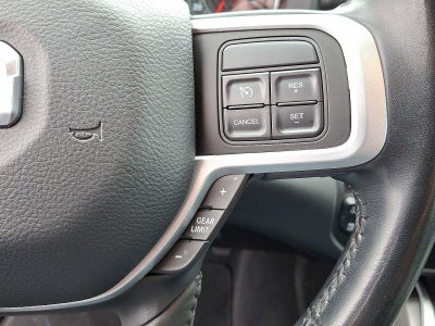 2020 RAM 2500 Big Horn 4x4 Crew Cab 6'4" Box