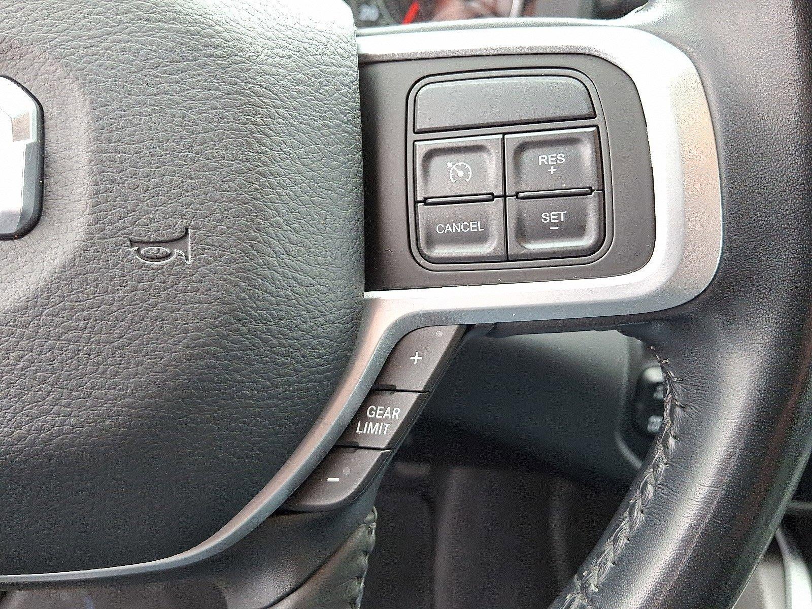 2020 RAM 2500 Big Horn 4x4 Crew Cab 6'4" Box