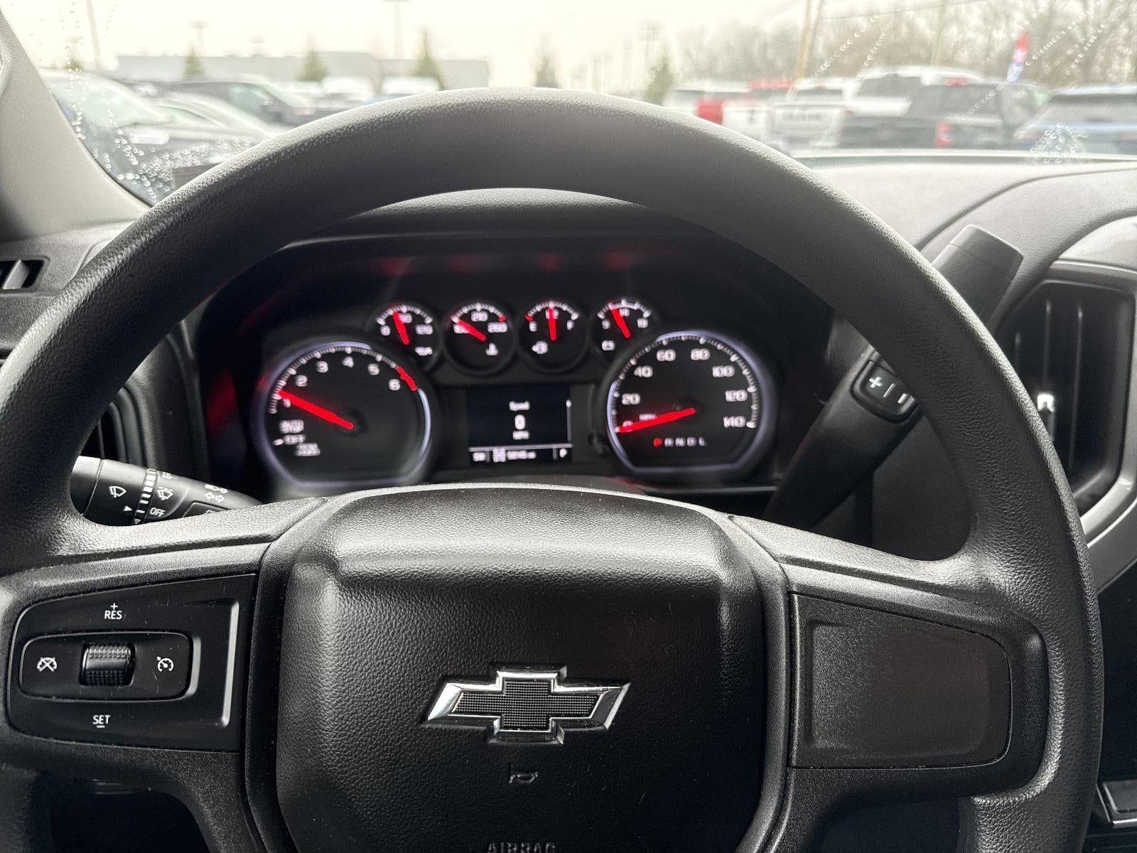 2021 Chevrolet Silverado 1500 Crew Cab Short Box 4-Wheel Drive Custom Trail Boss