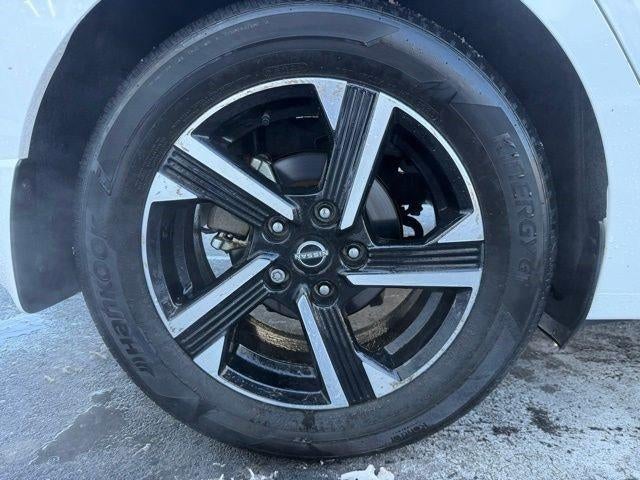 2024 Nissan Sentra SV CVT