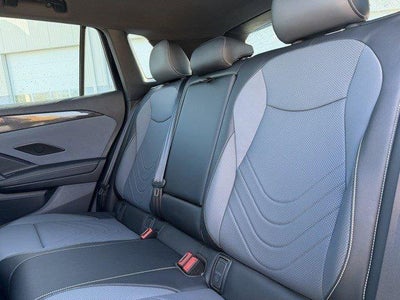 2025 Volkswagen Tiguan 2.0T SE R-Line Black 4MOTION