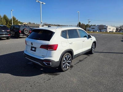 2022 Volkswagen Taos SE 4MOTION